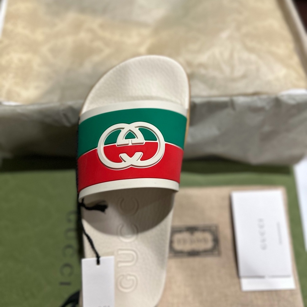Gucci Tan Slide Sandals with Iconic Logo